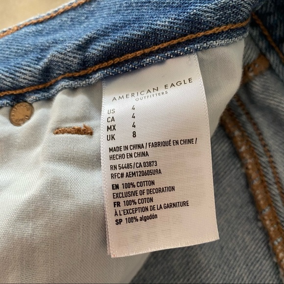 AE Mom Jean Shorts - Picture 4 of 5